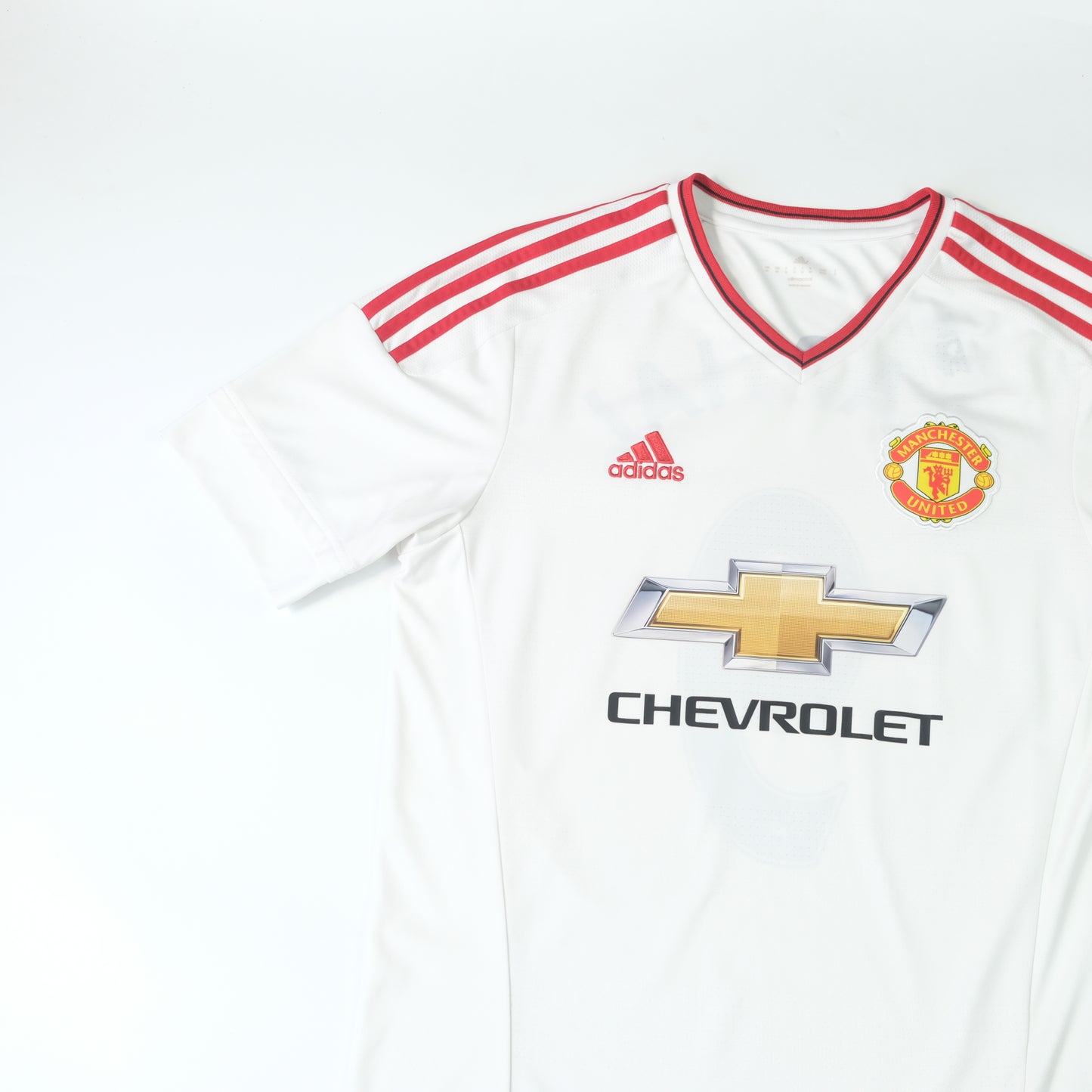 2015/16 Manchester United Away Shirt Adidas Martial (M)