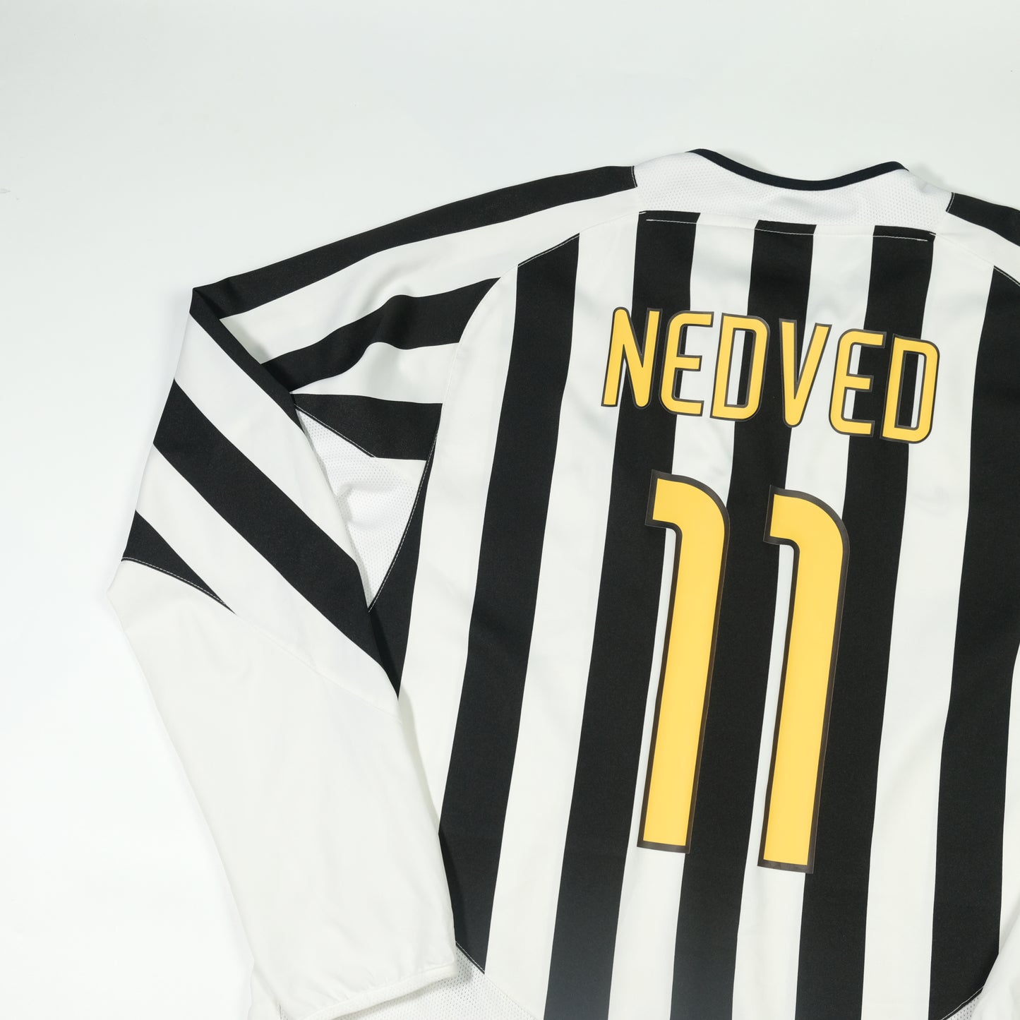 Juventus Italy Nedved Nike Original 2003/2004 Home Vintage Football Shirt Large