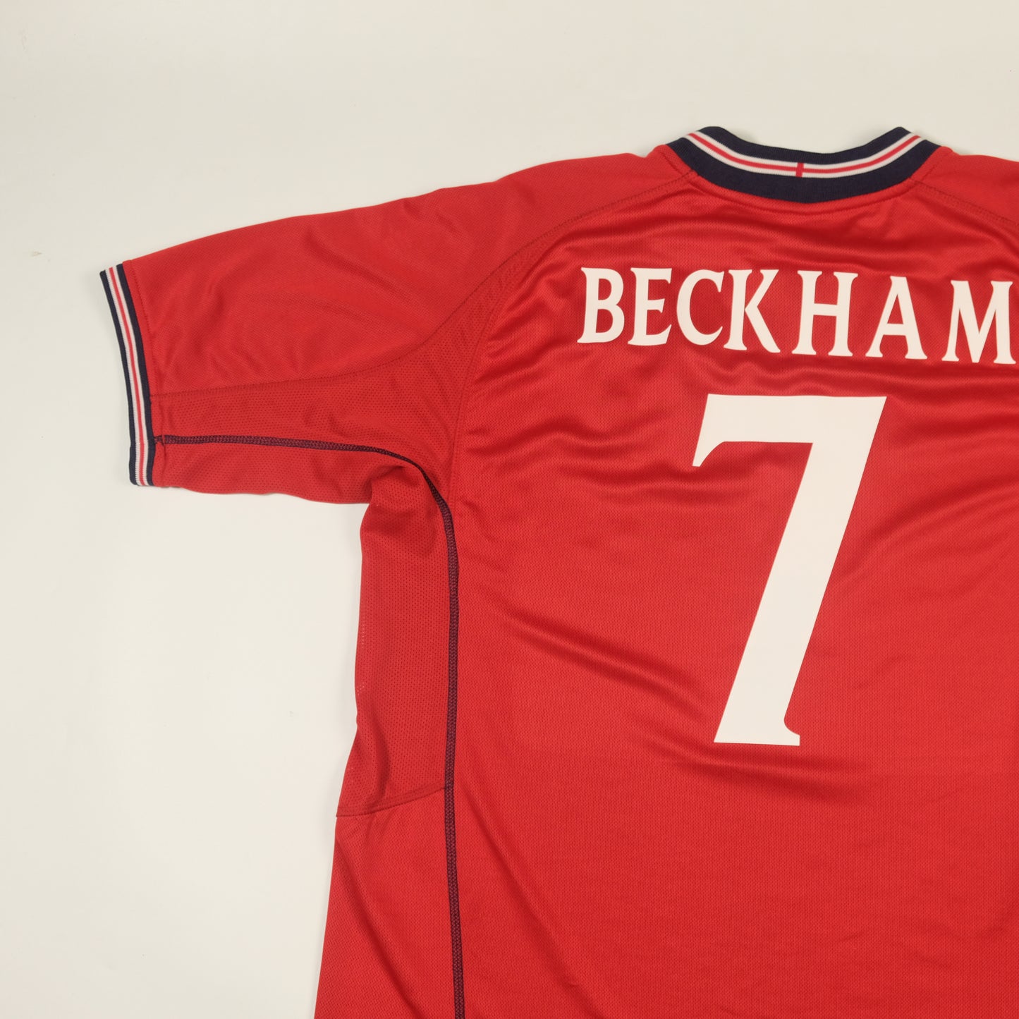 2002/04 England Away Shirt Umbro Beckham