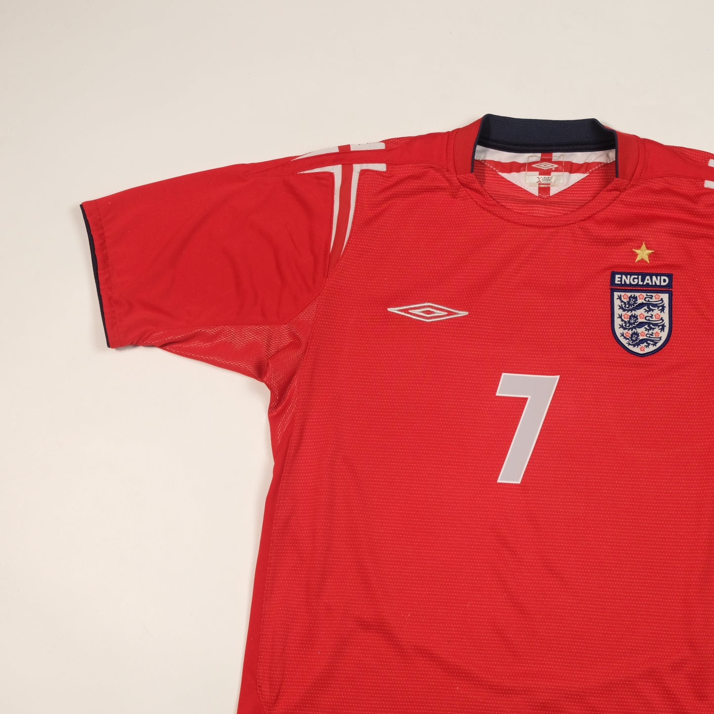 2004/06 England Away Shirt Umbro Beckham (M)