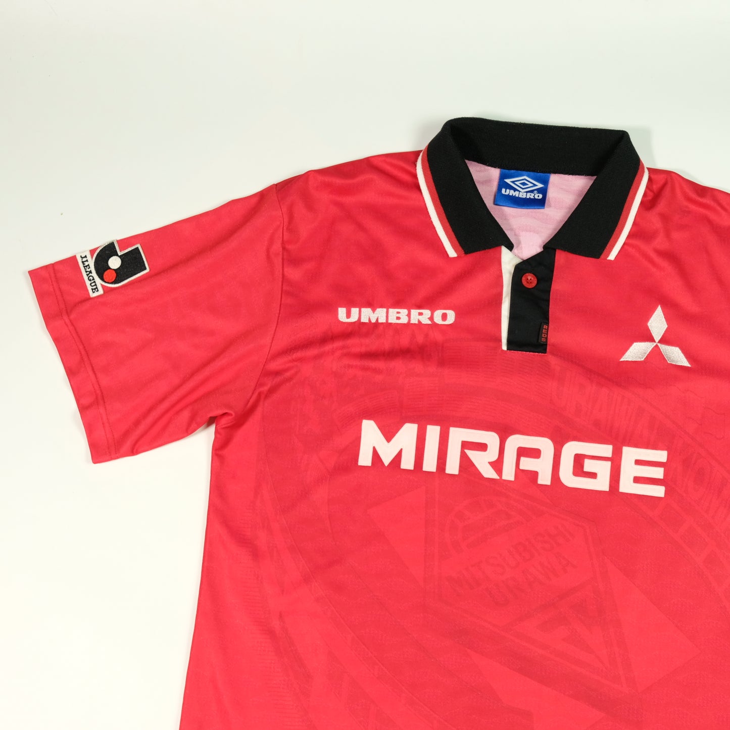 Mitsubishi Urawa Red Diamonds J-League Umbro 1996/1998 Home Football Shirt Large