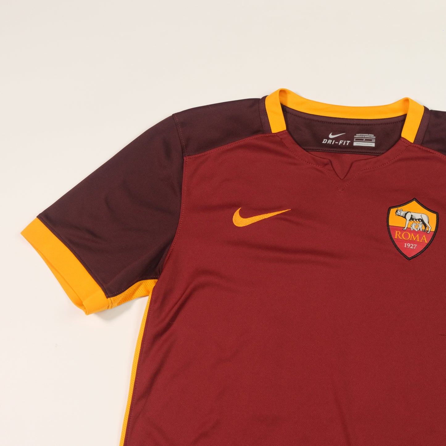 2015/16 Roma Home Shirt Totti Kappa (S)