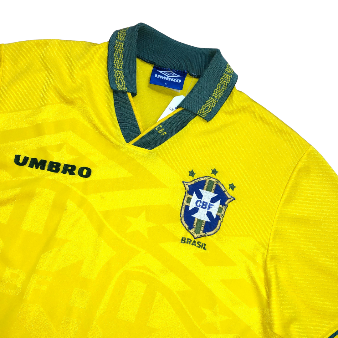 Brazil Home Football Shirt 1994/1995 Umbro Medium