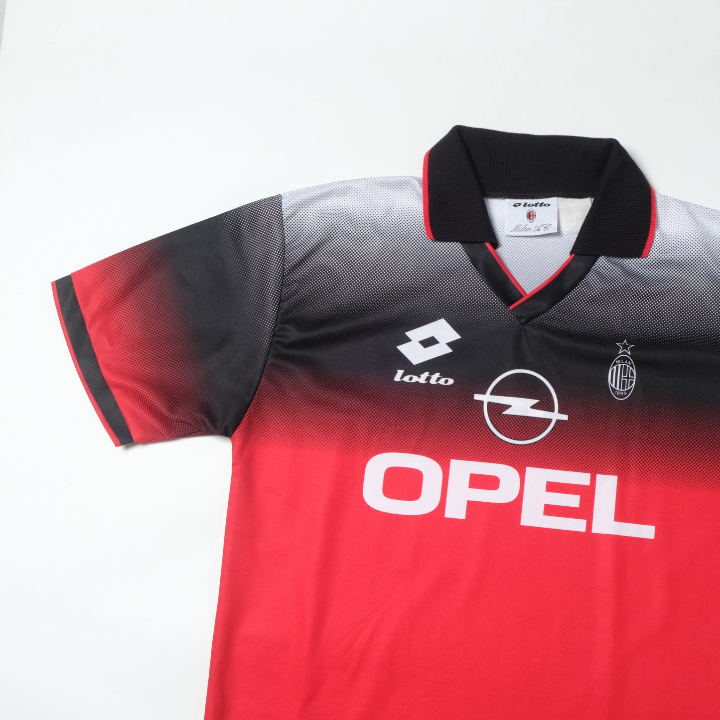 1996/97 AC Milan Training Shirt Lotto (L/XL)