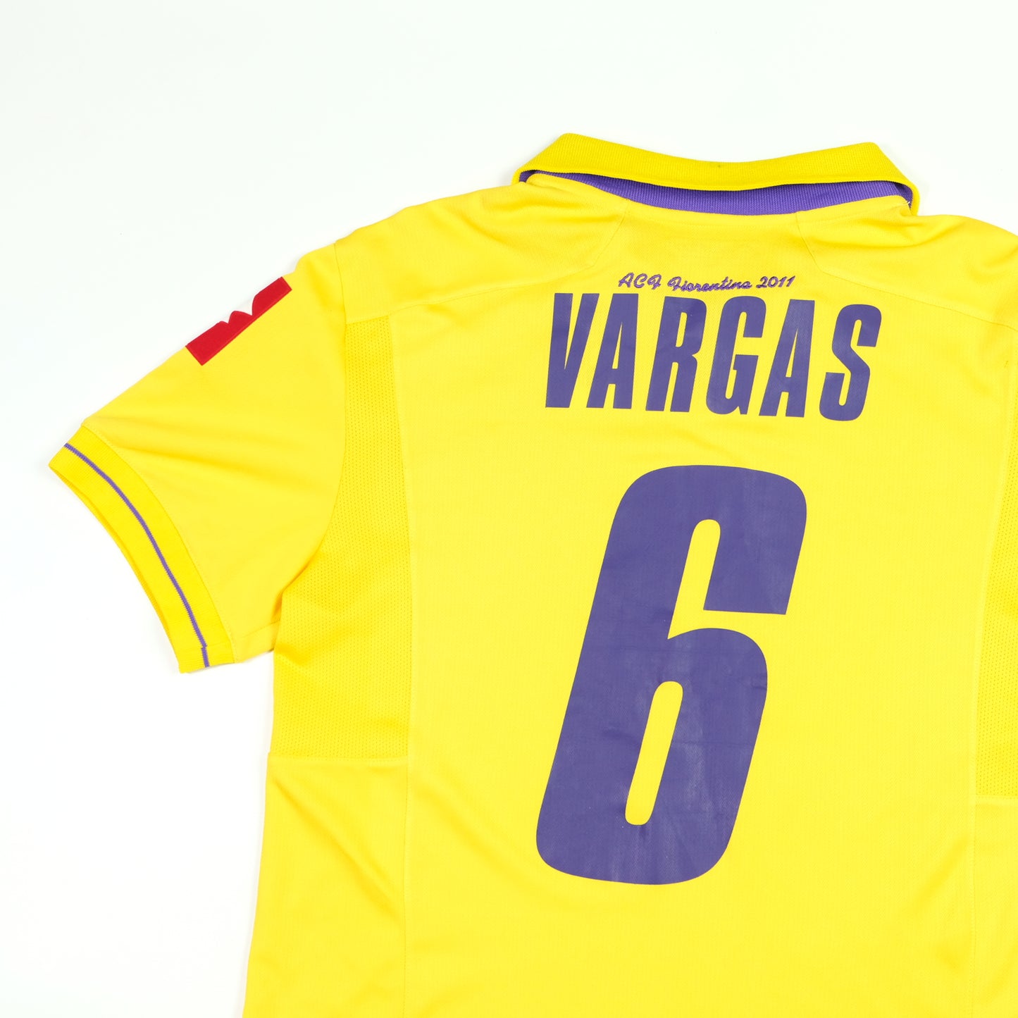 Fiorentina Italy 2011/2012 Vargas Original Third Football Shirt Lotto Small