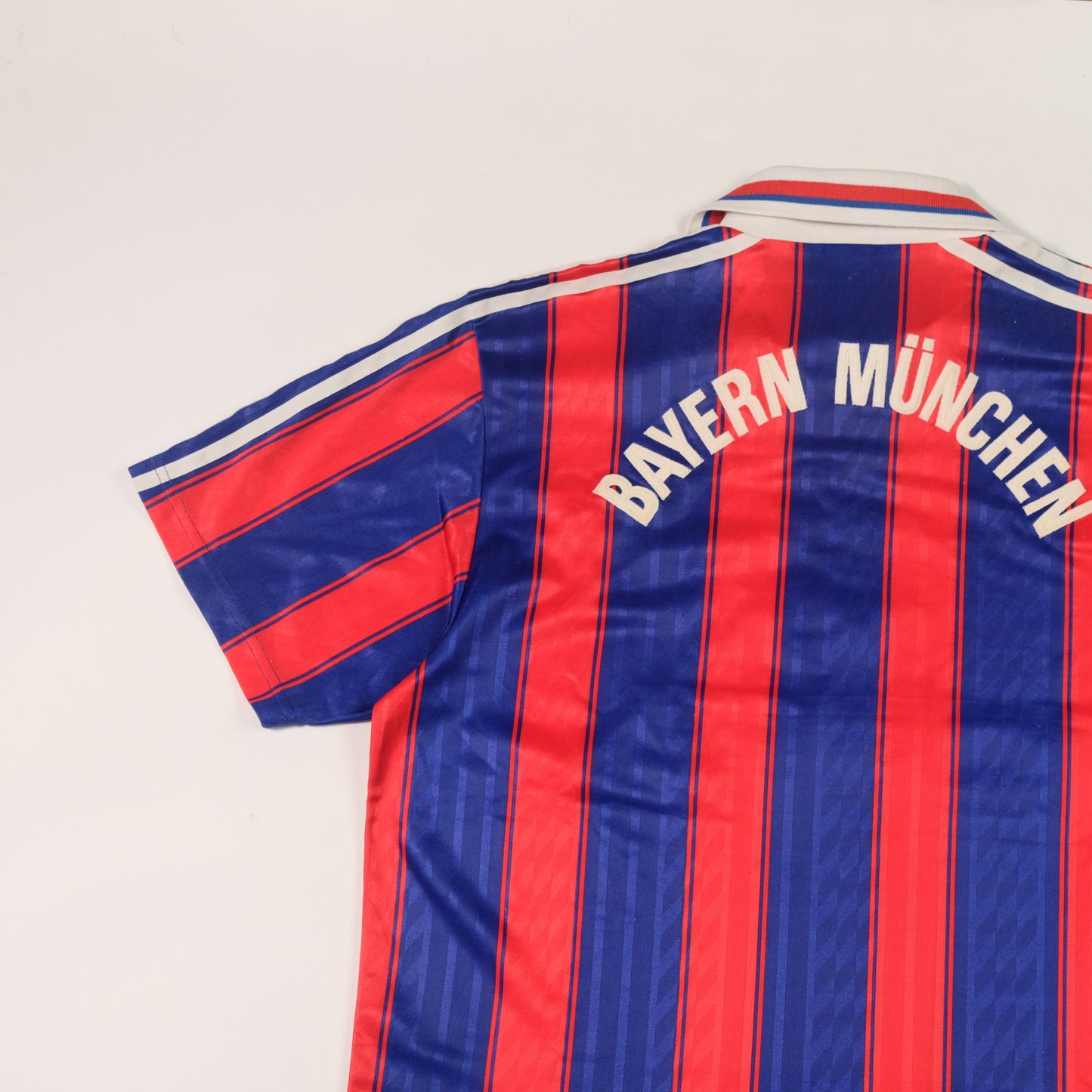 1997/99 Bayern Munich Home Shirt Adidas (L)