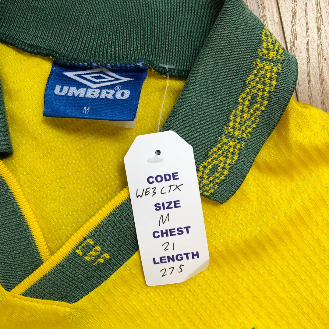 Brazil Home Football Shirt 1994/1995 Umbro Medium
