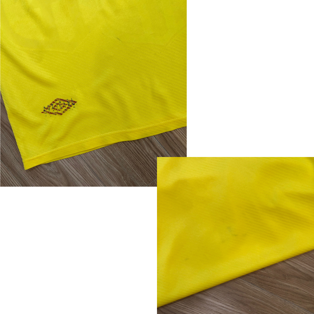 Brazil Home Football Shirt 1994/1995 Umbro Medium