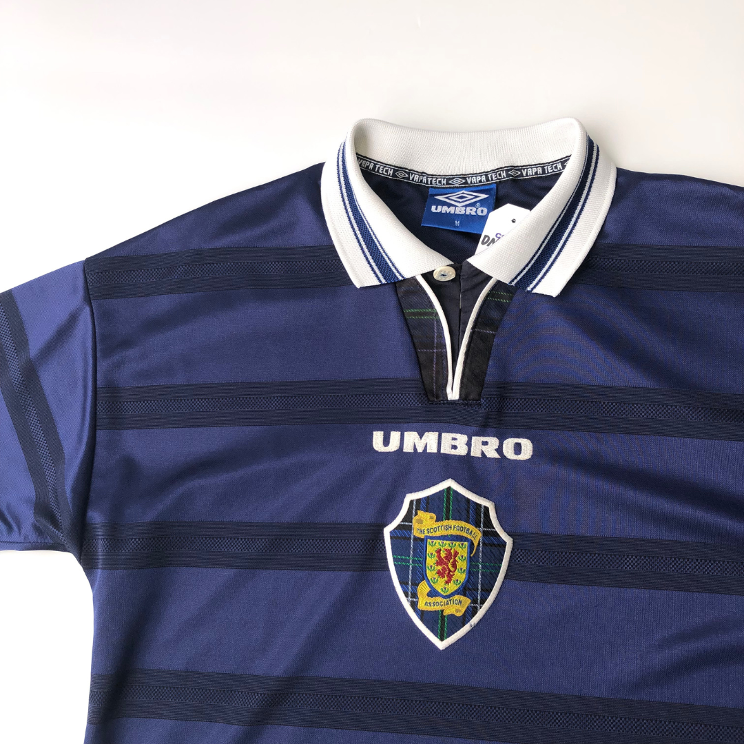 Scotland Original 1998/2000 Umbro Home Football Shirt Medium/Large
