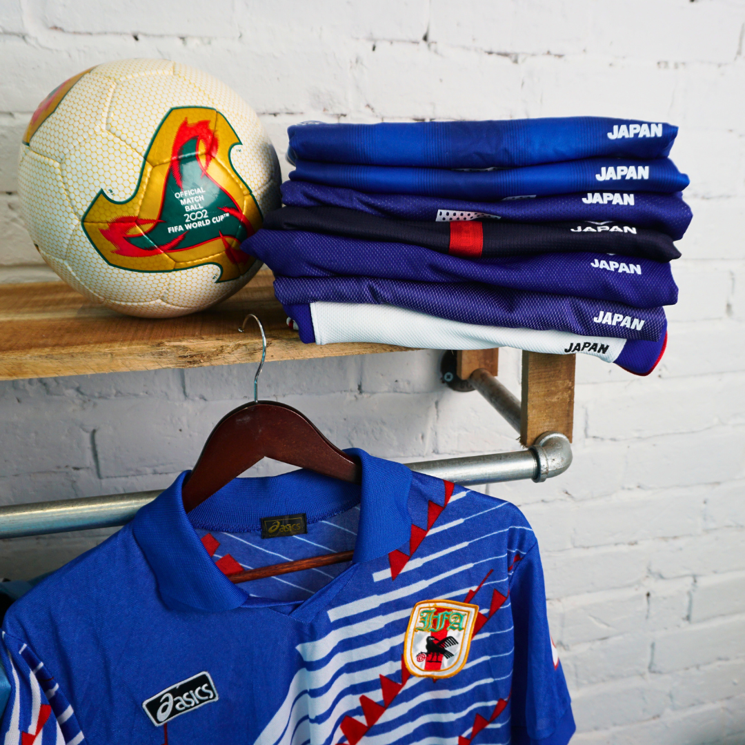 Shop authentic vintage football shirts from national teams like Spain, England, Italy & more. 100% original, retro kits, free UK shipping.