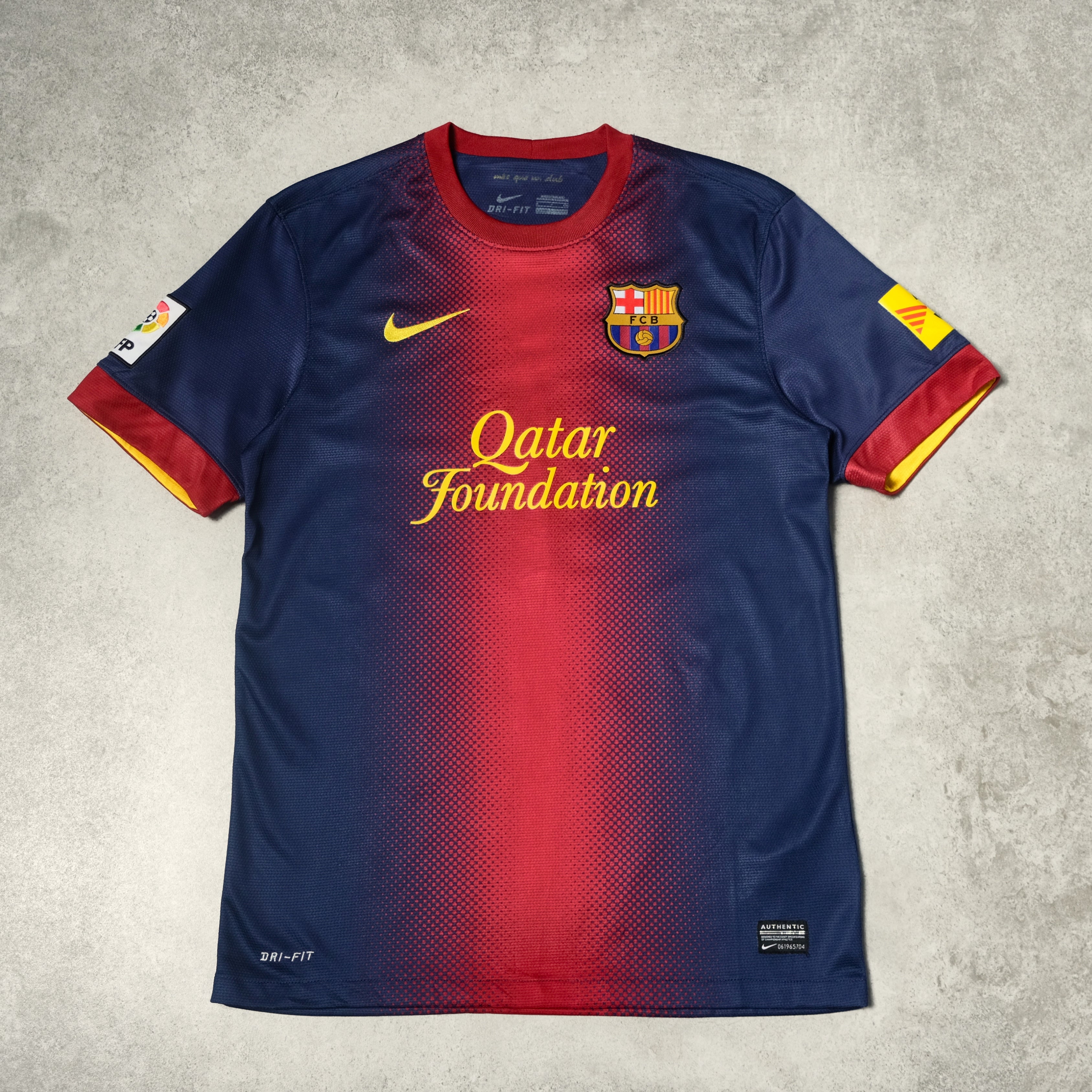 2012/13 Barcelona Home Shirt Nike Iniesta (M)