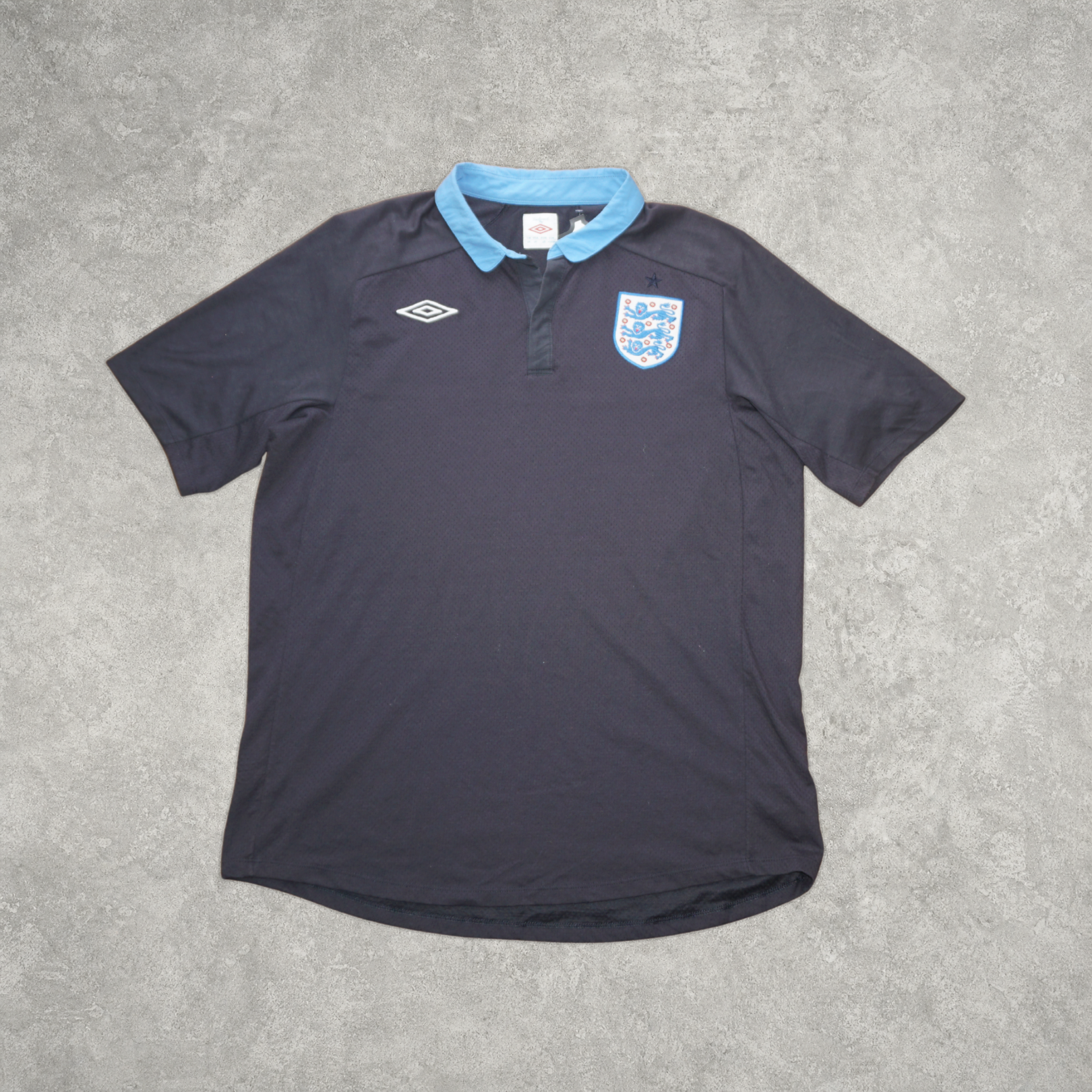 2011/12 England Away Shirt Umbro (XL)