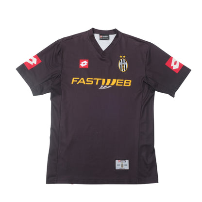 2001/02 Juventus Away Shirt Lotto (L)