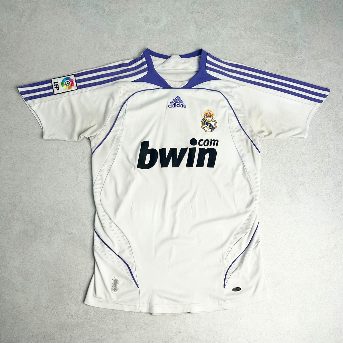 2007/08 Real Madrid 'Campeones' Home Shirt Adidas (S/M)