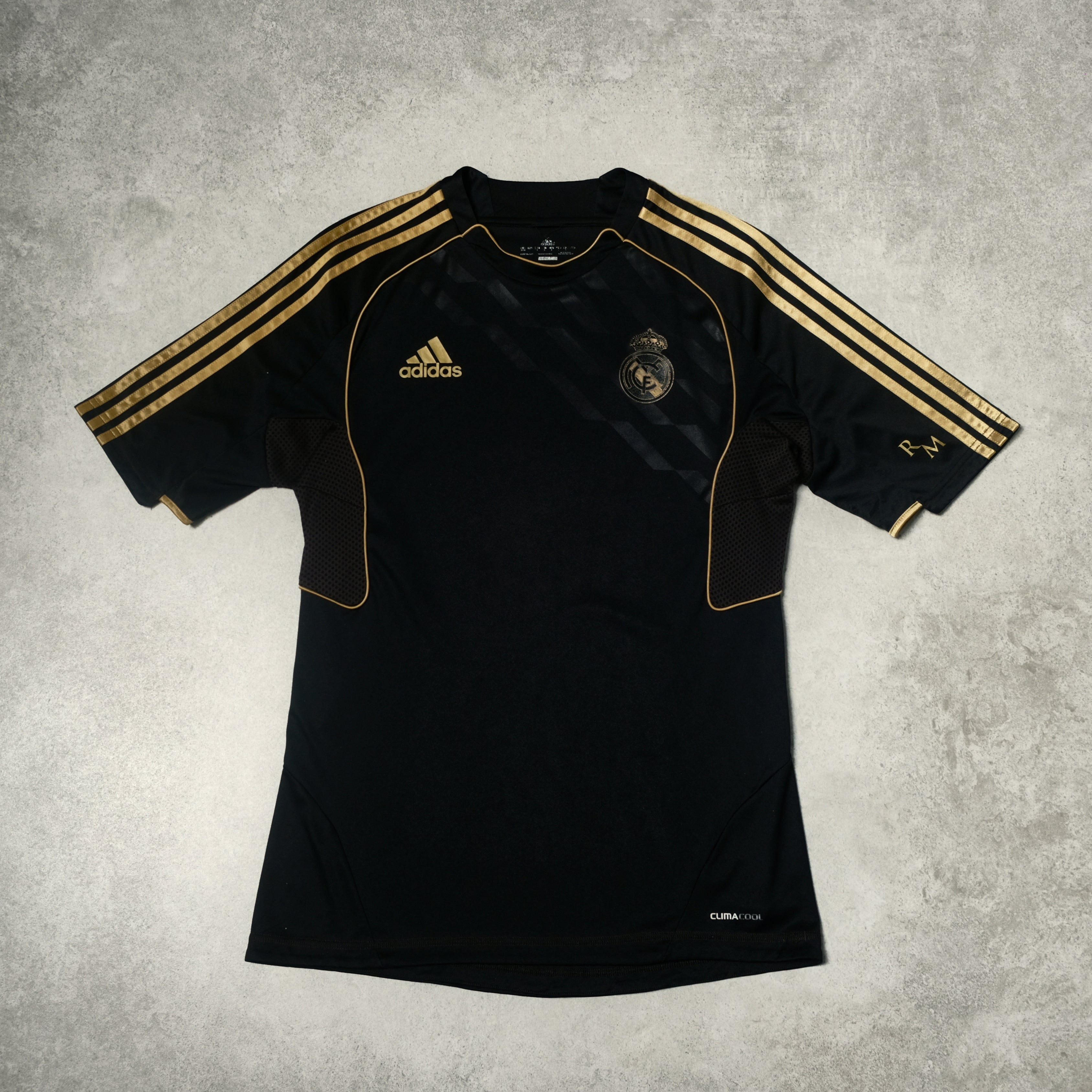 2011/12 Real Madrid Training Shirt Adidas (M/L)
