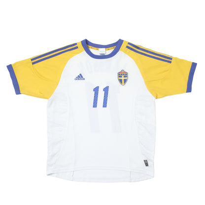 2002/03 Sweden Home Shirt Adidas Larsson (M)