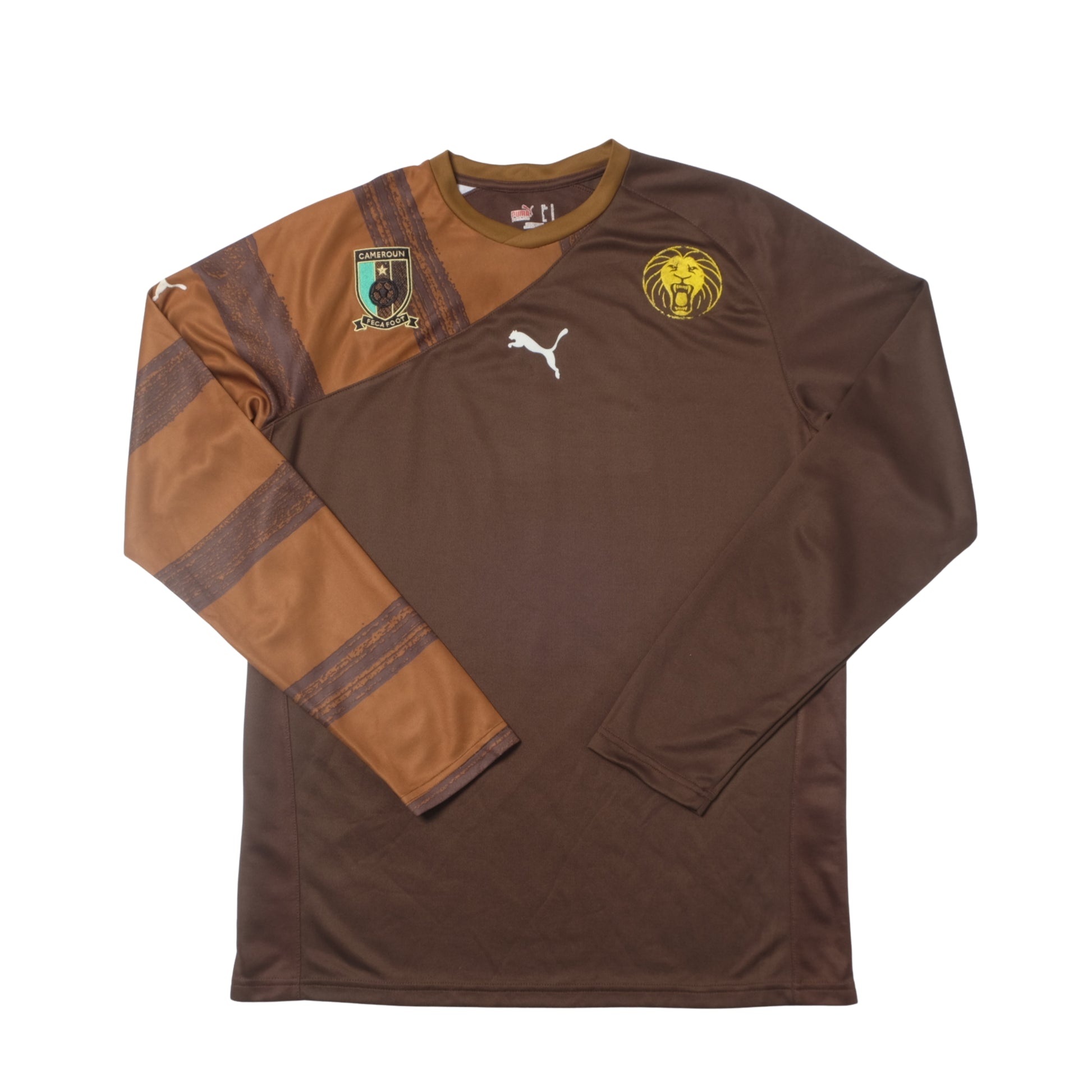 2010 Cameroon Goalkeeper Shirt Puma (L)