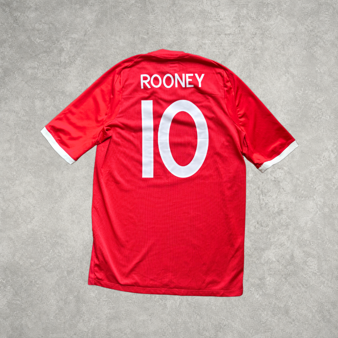 2010/11 England Away Shirt Umbro Rooney (M/L)