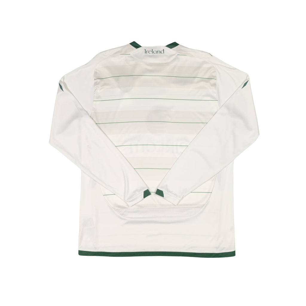 2009/10 Ireland Away Shirt Umbro (L)