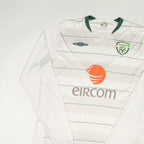 2009/10 Ireland Away Shirt Umbro (L)
