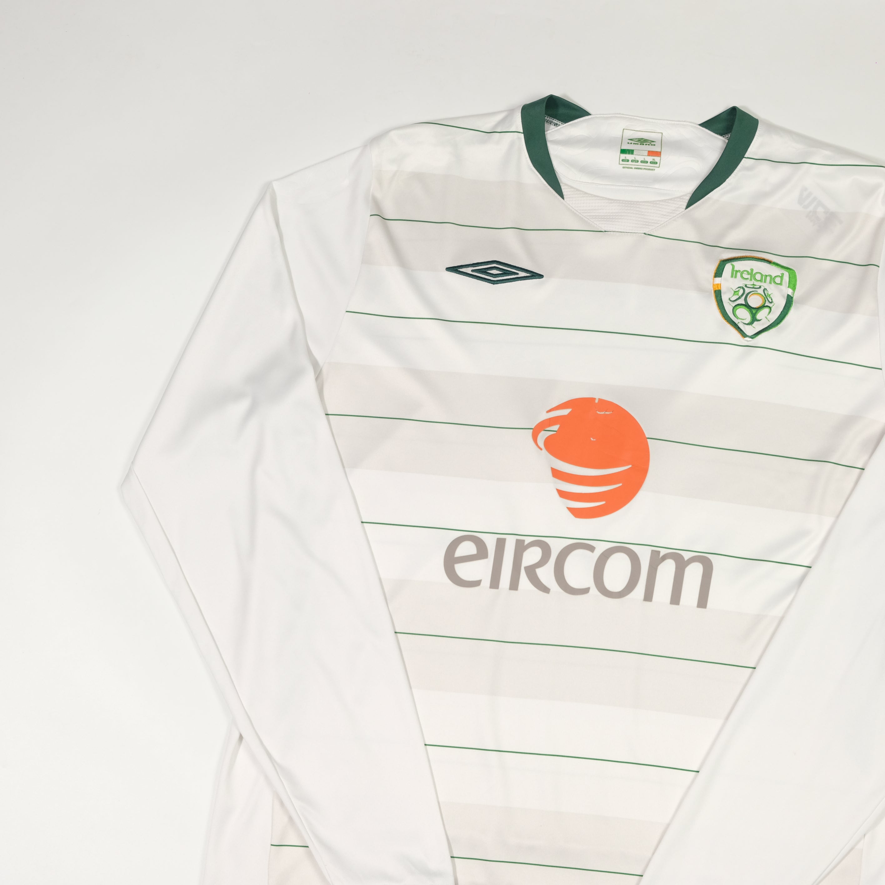 2009/10 Ireland Away Shirt Umbro (L)
