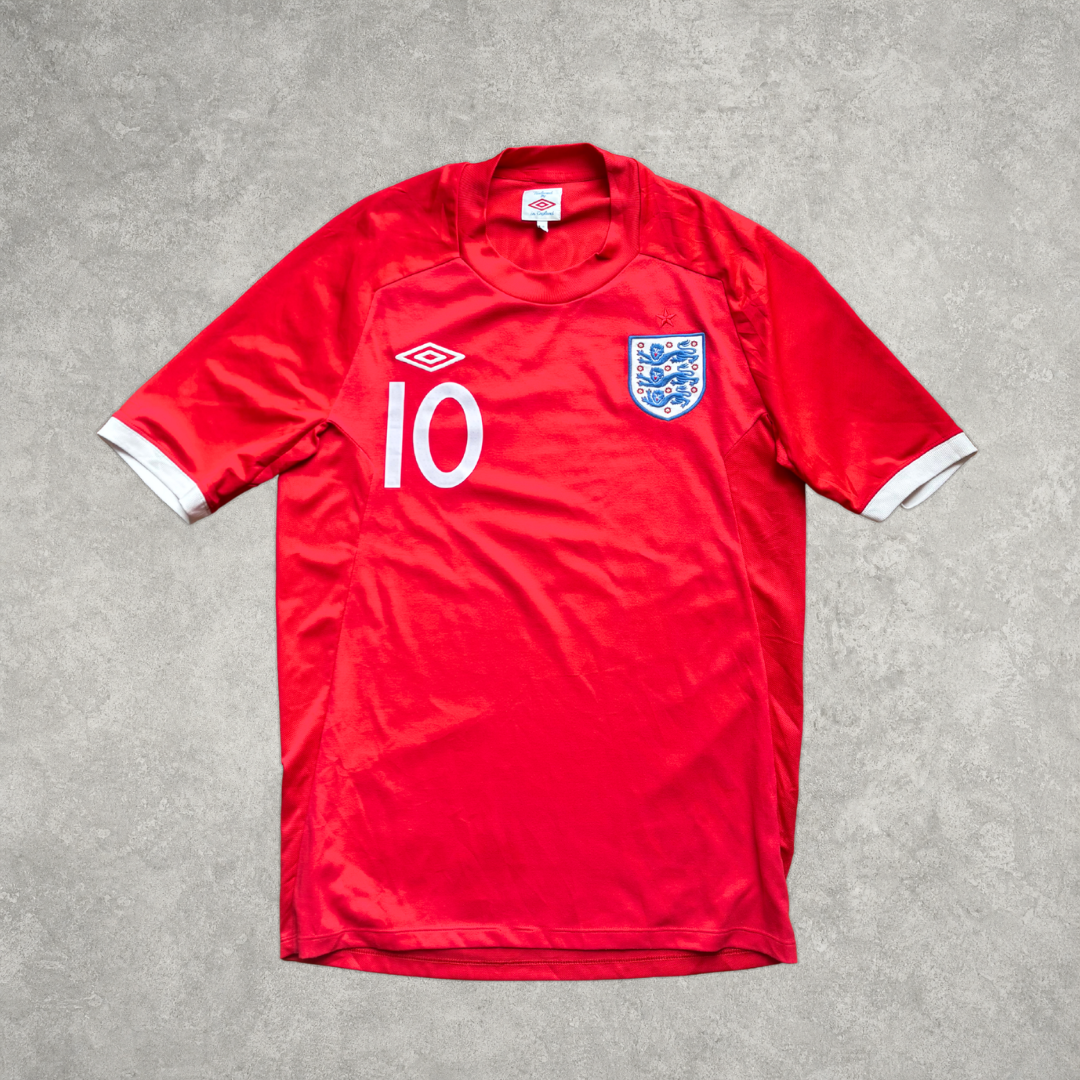 2010/11 England Away Shirt Umbro Rooney (M/L)