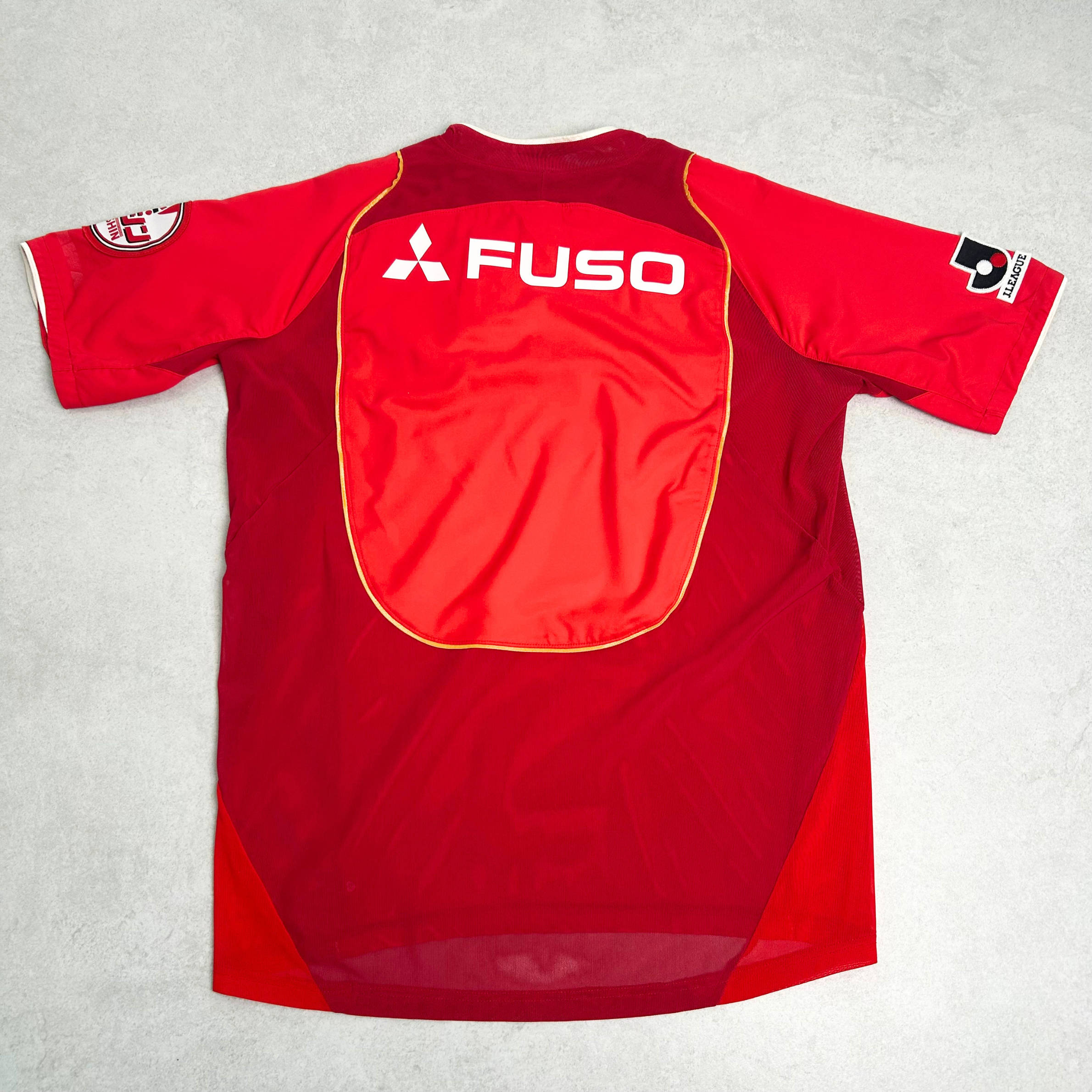 2004/05 Urawa Red Diamonds Home Shirt Nike (M)