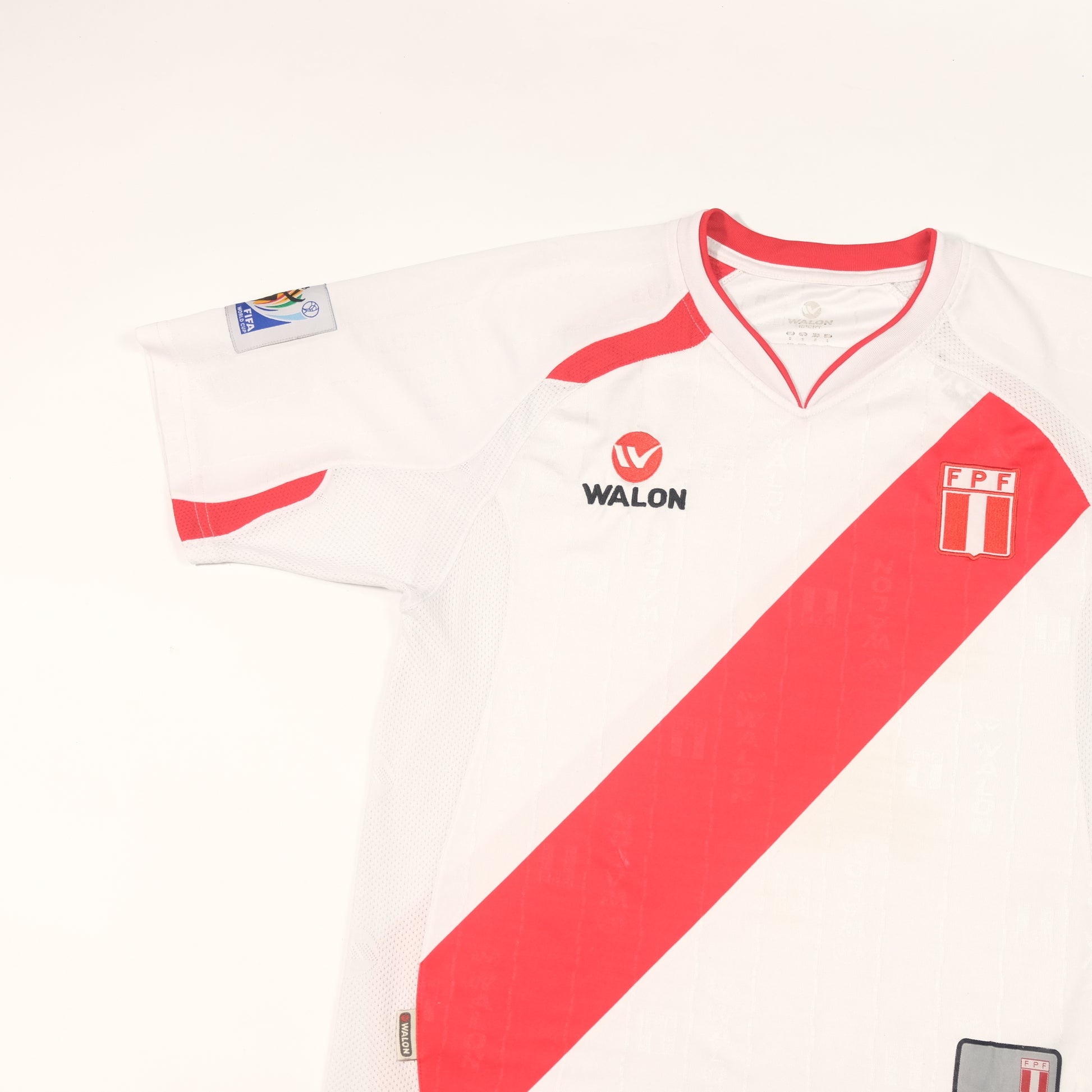 2007/08 Peru Home Shirt Walon (S)