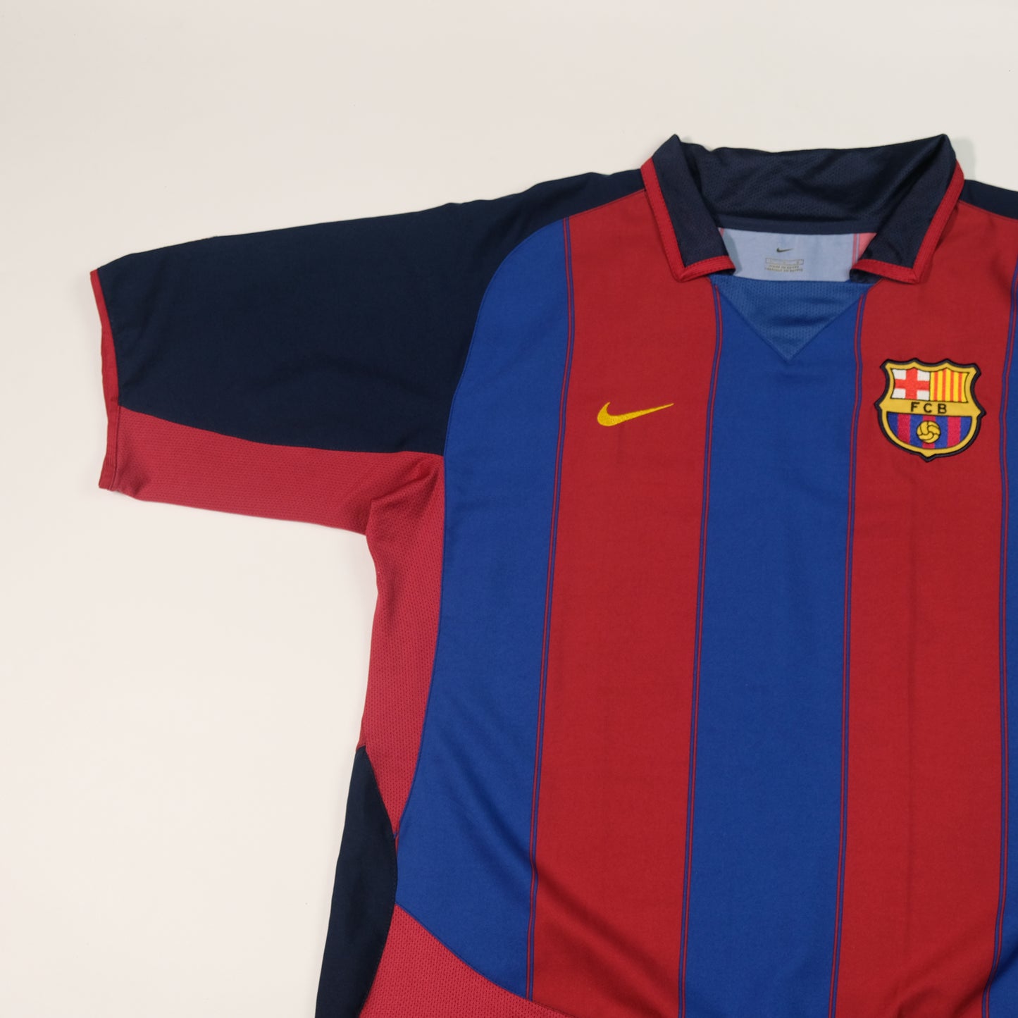 2003/04 Barcelona Home Shirt Nike (L)