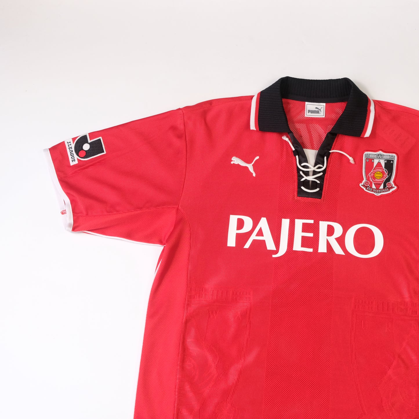 2001/02 Mitsubishi Urawa Red Diamonds Home Shirt J-League Nike (M)