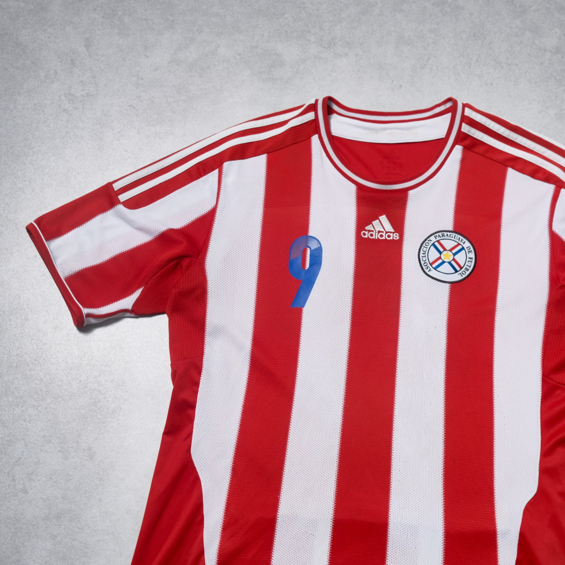 2010/11 Paraguay Home Shirt Puma Santa Cruz (XL)