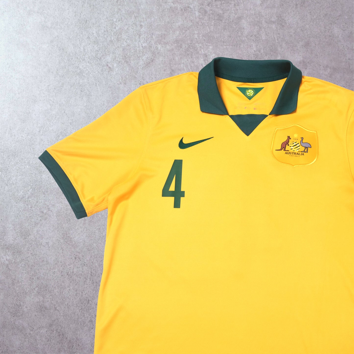 2014/15 Australia Home Shirt Nike Cahill (L)