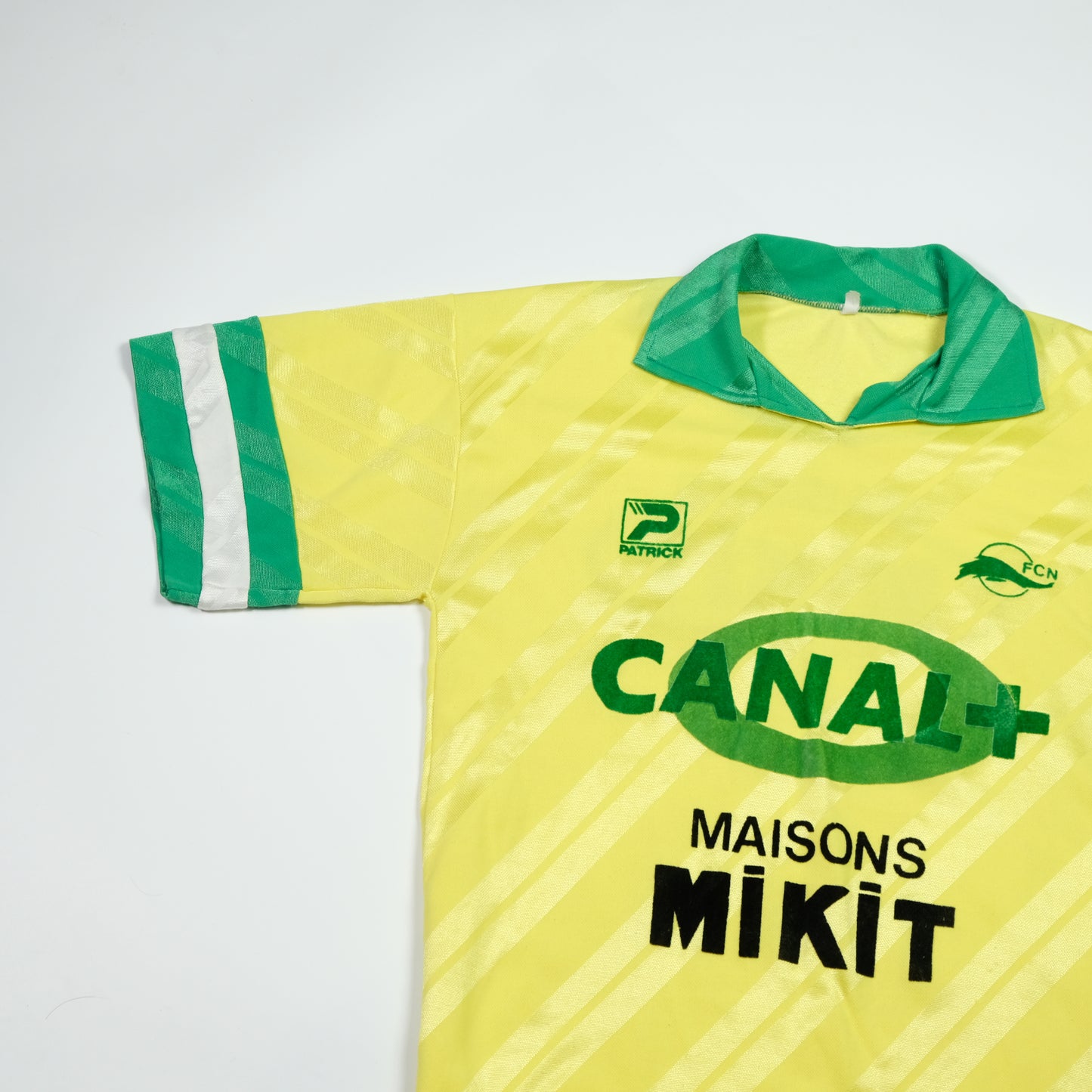 FC Nantes France 1988/1989 Patrick Home Football Shirt Medium