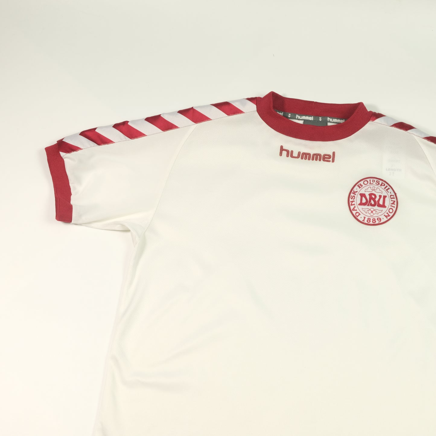 Denmark 2002 Original Hummel Away Football Shirt Medium