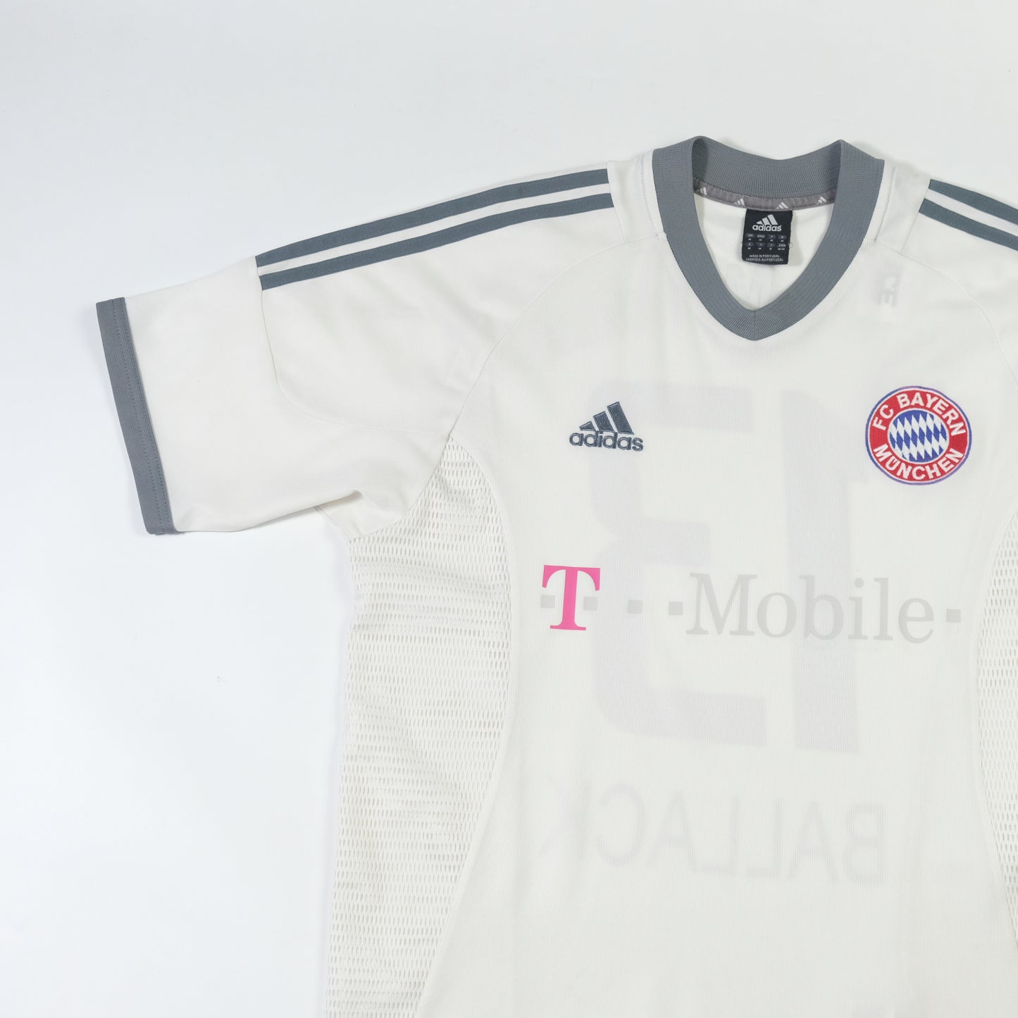 2002/04 Bayern Munich Away Shirt Adidas Ballack (M)