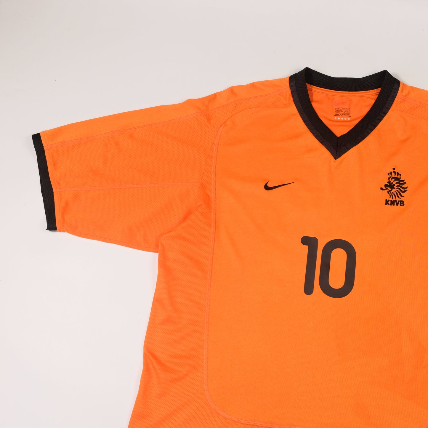 2000/02 Netherlands Home Shirt Nike Bergkamp (L)