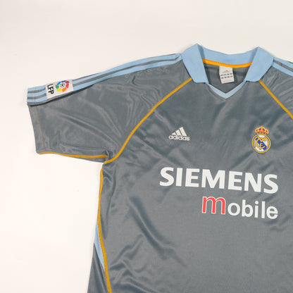 2003/04 Real Madrid Third Shirt Adidas Ronaldo (L)