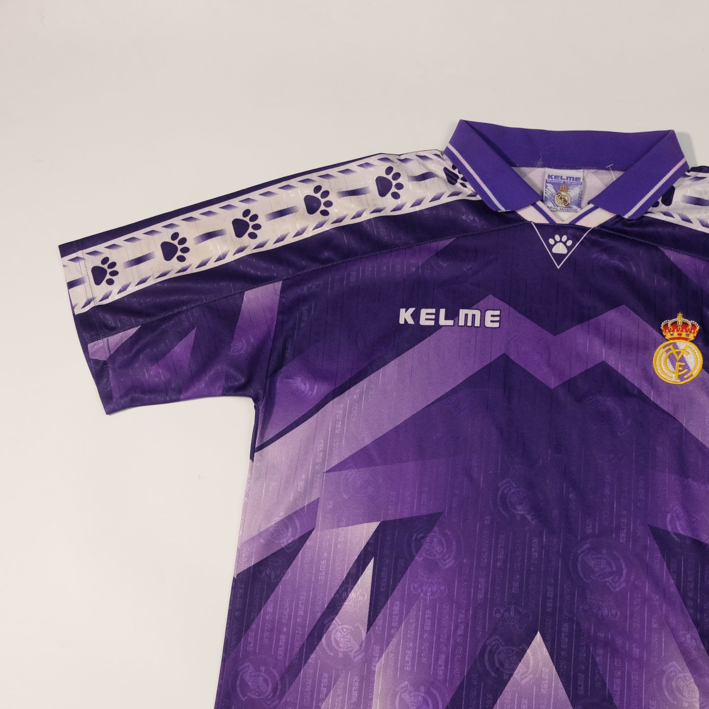 1996/1997 Real Madrid Away Shirt Kelme Panucci (L/XL)