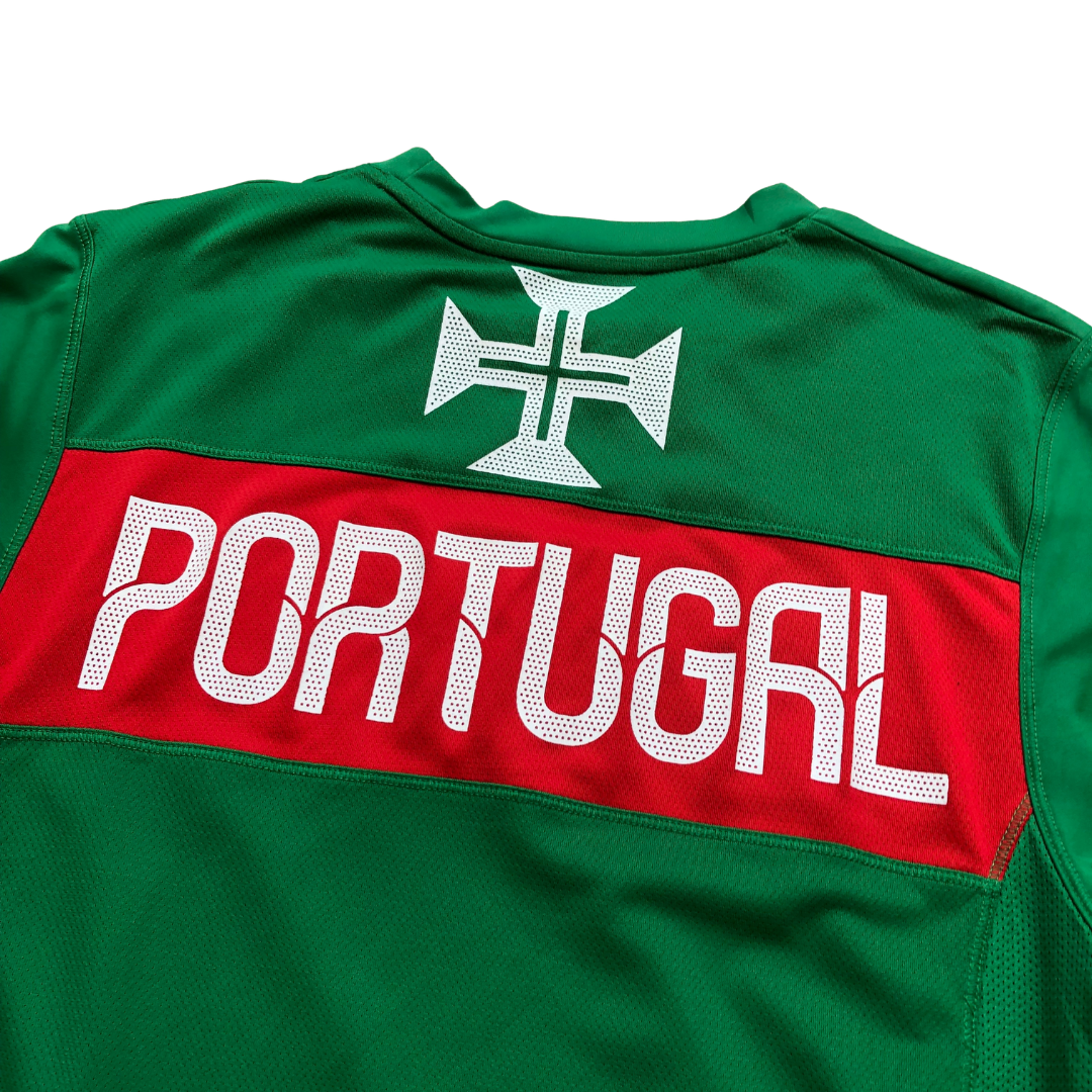 Portugal Original Training Football Shirt 2010/2011 Nike Medium