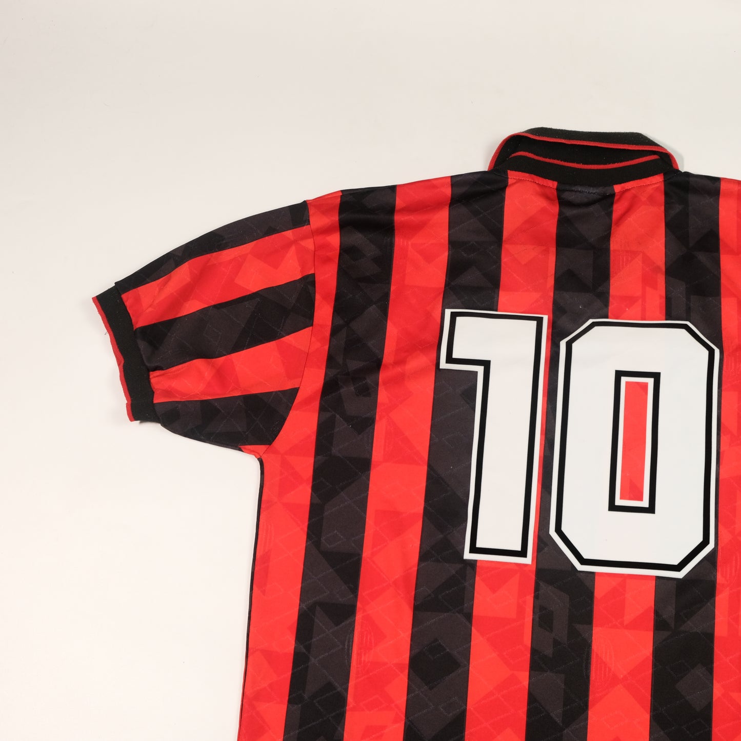 1993/94 AC Milan Home Shirt Lotto (L) 