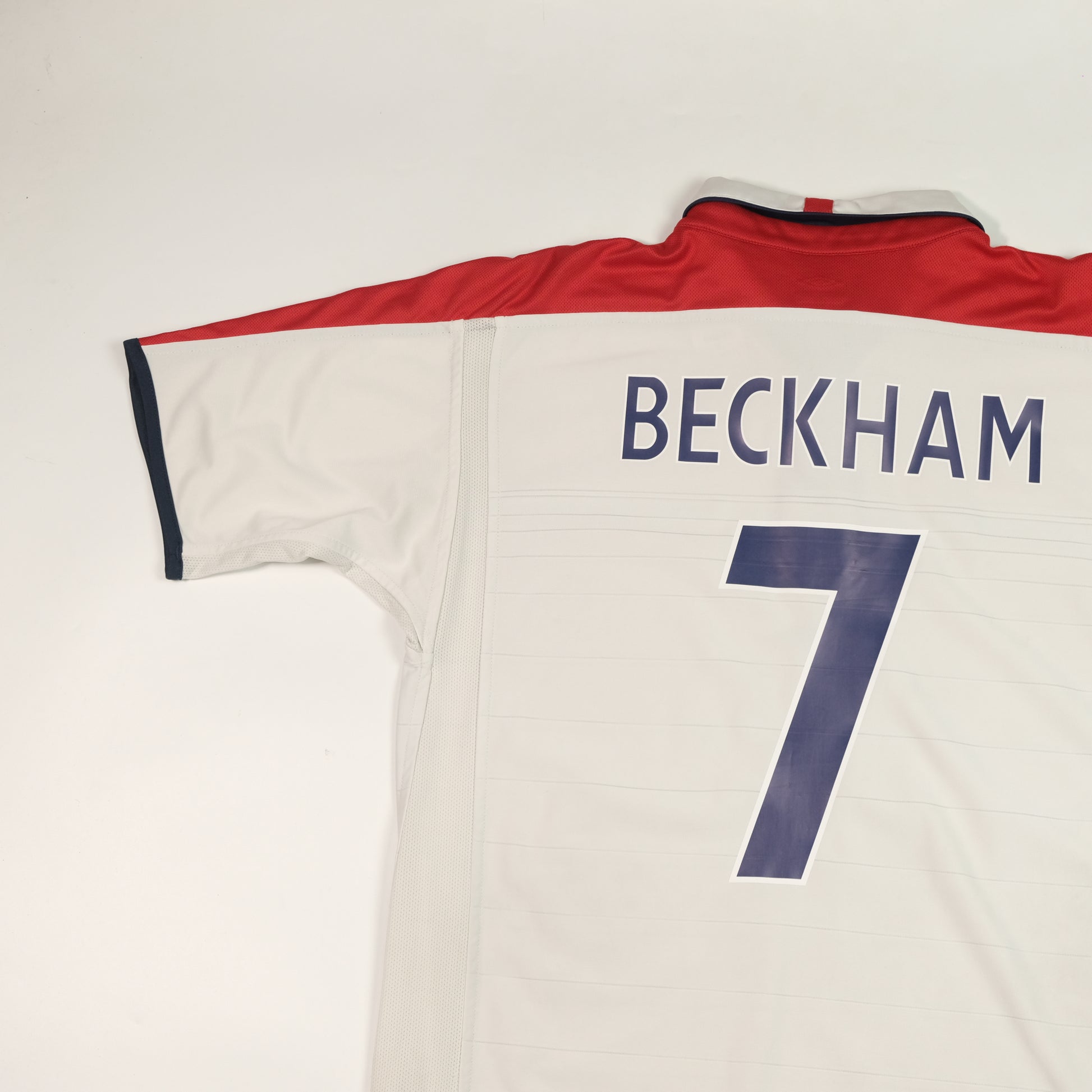 2003/05 England Home Shirt Umbro Beckham (L)