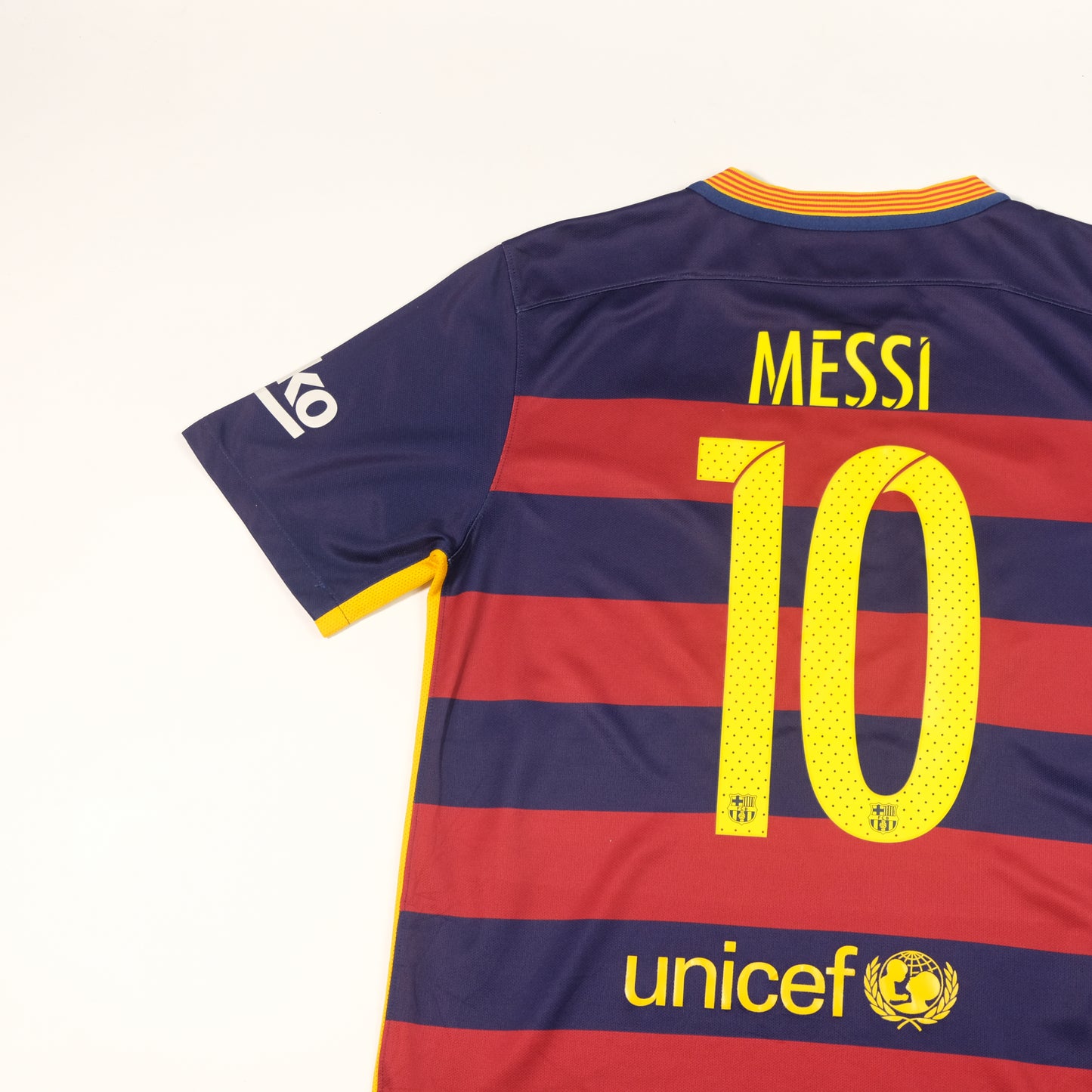 2015/16 Barcelona Home Shirt Messi Nike (S/M)