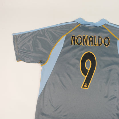 2003/04 Real Madrid Third Shirt Adidas Ronaldo (L)