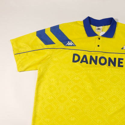 1992/94 Juventus Away Shirt Kappa (XL)