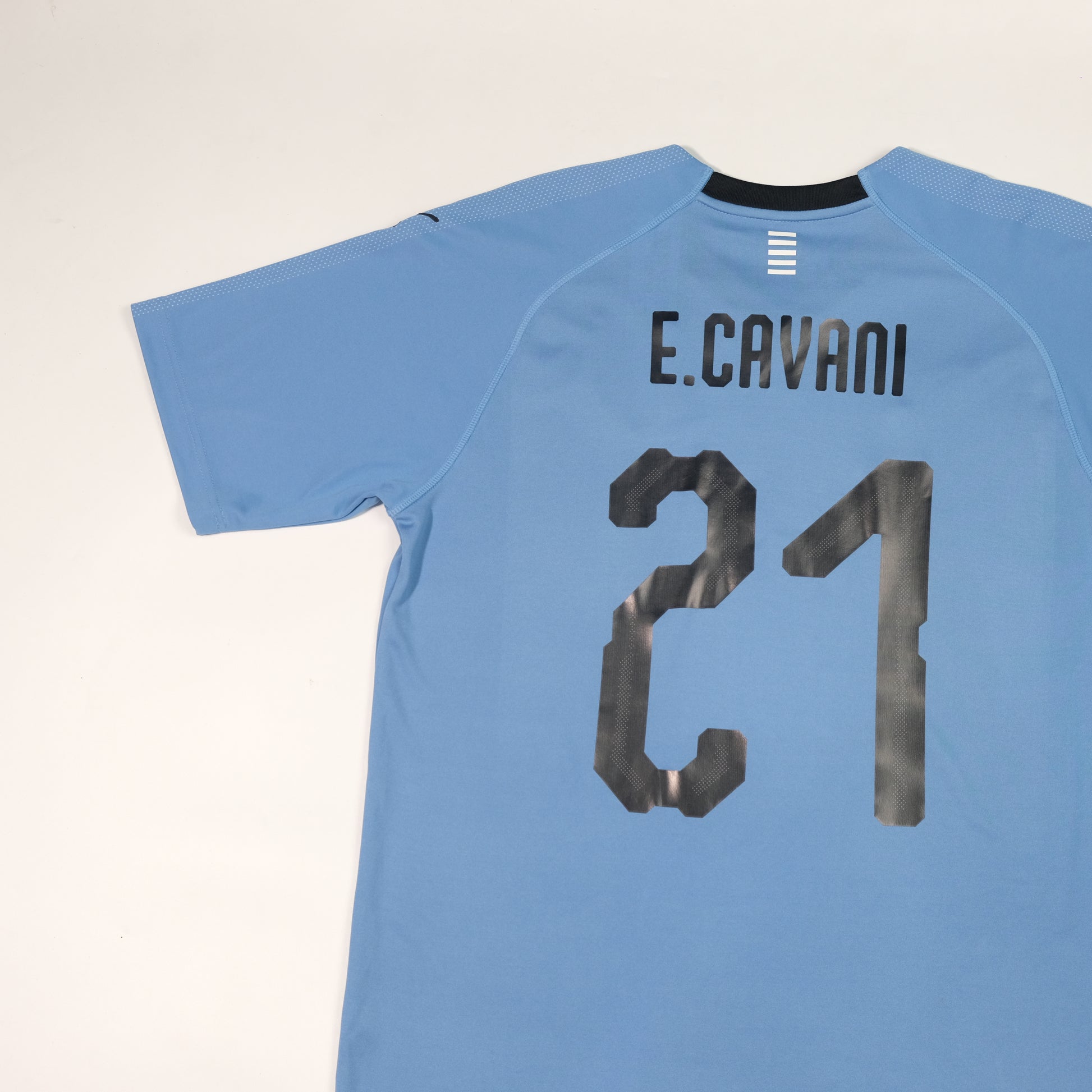 2018 Uruguay Home Shirt Puma Cavani (L)