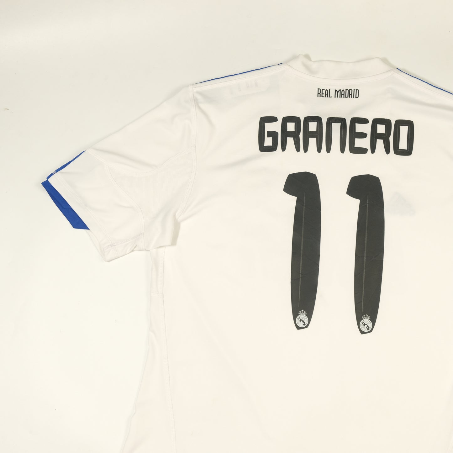 2010/11 Real Madrid Home shirt Granero Adidas (L)