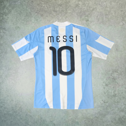 Camiseta Adidas de la Selección Argentina 2010/11 - Local - Messi (Talla S)