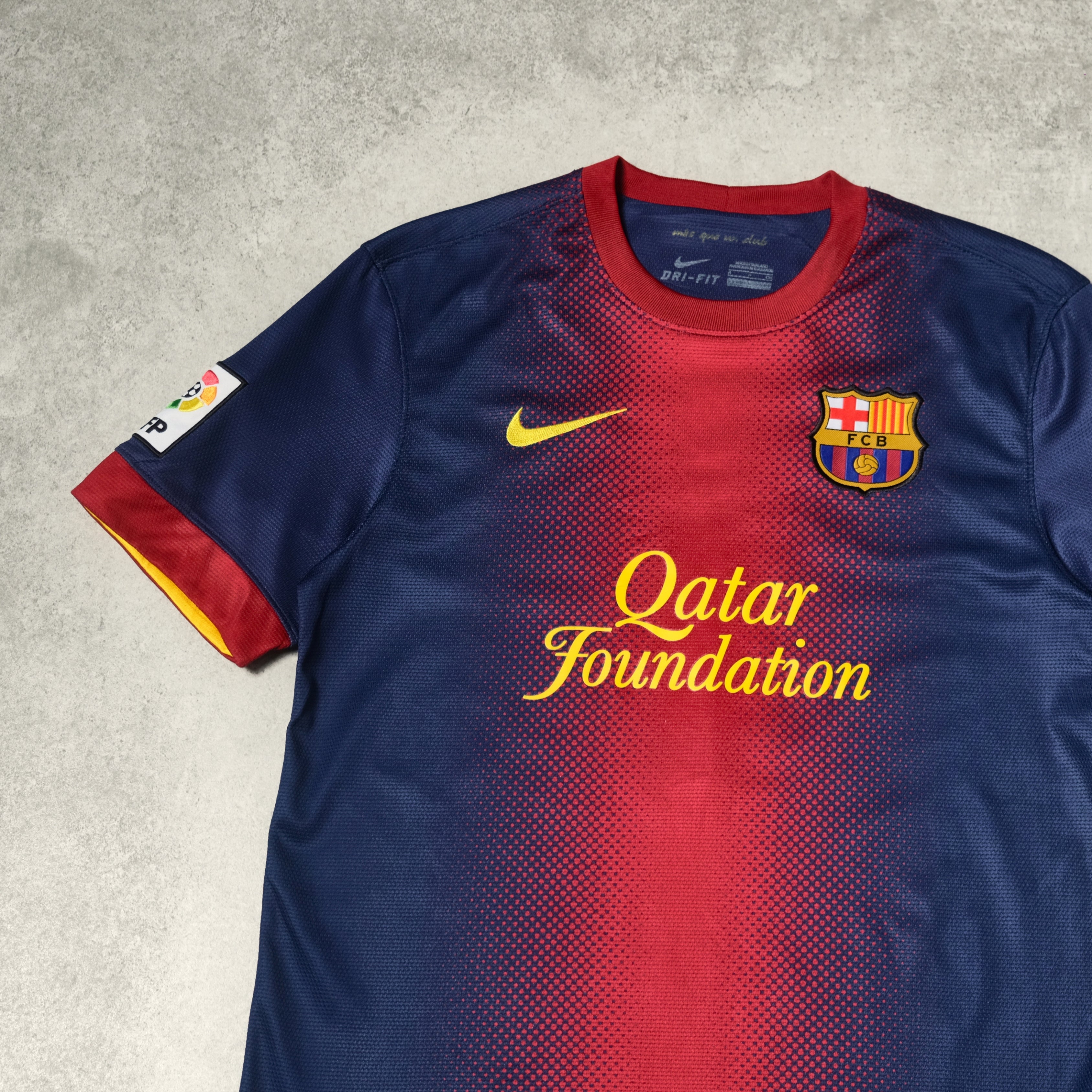 2012/13 Barcelona Home Shirt Nike Iniesta (M)