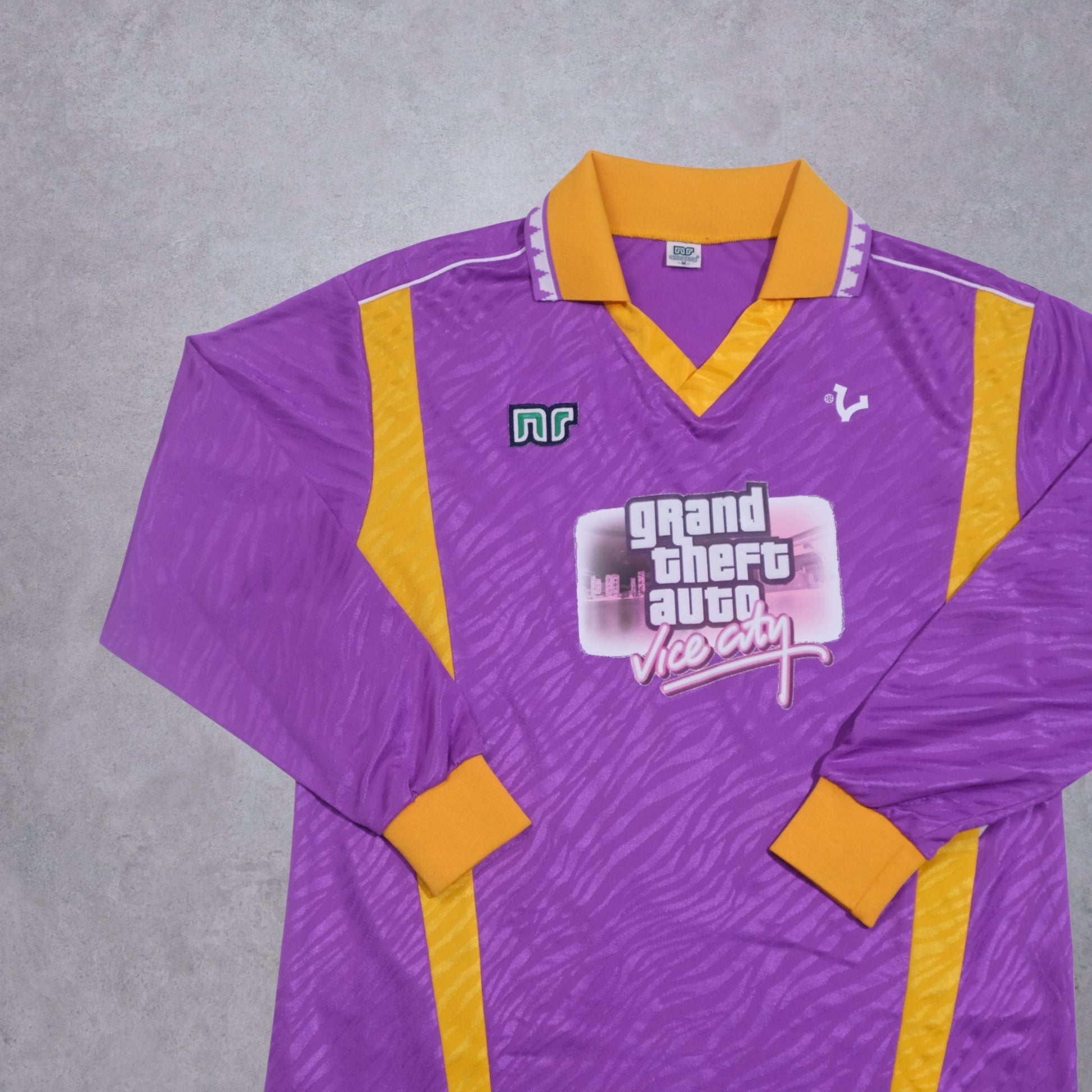 1990s VICE Footbal Store x Grand Theft Auto Custom Football Shirt Ennerre (L)