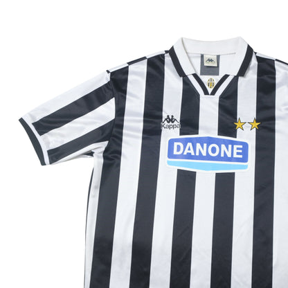 1994/95 Juventus Home Shirt Kappa (L)
